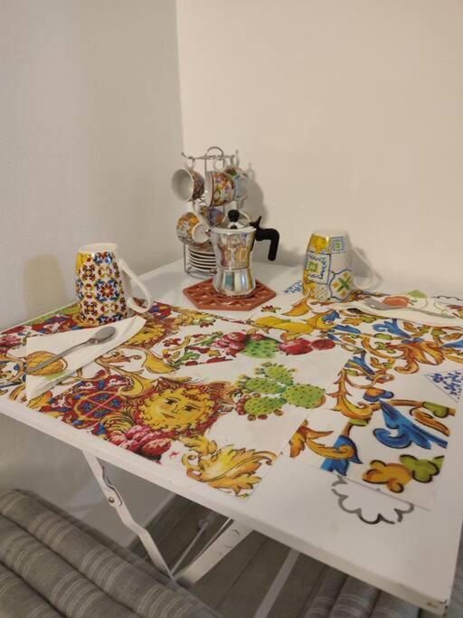 Loft Palermo: Cathedral Small Apartment ภายนอก รูปภาพ